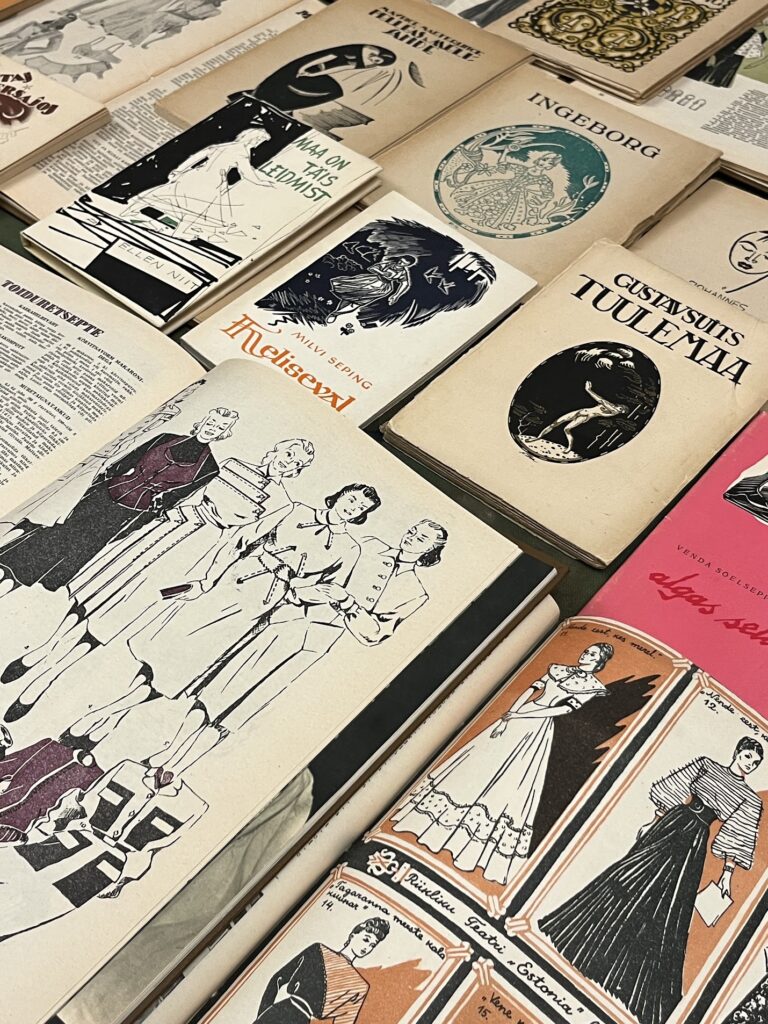 Eesti Moekunstnike Ühenduse näituse avamine. Foto: Kerttu Siplane.