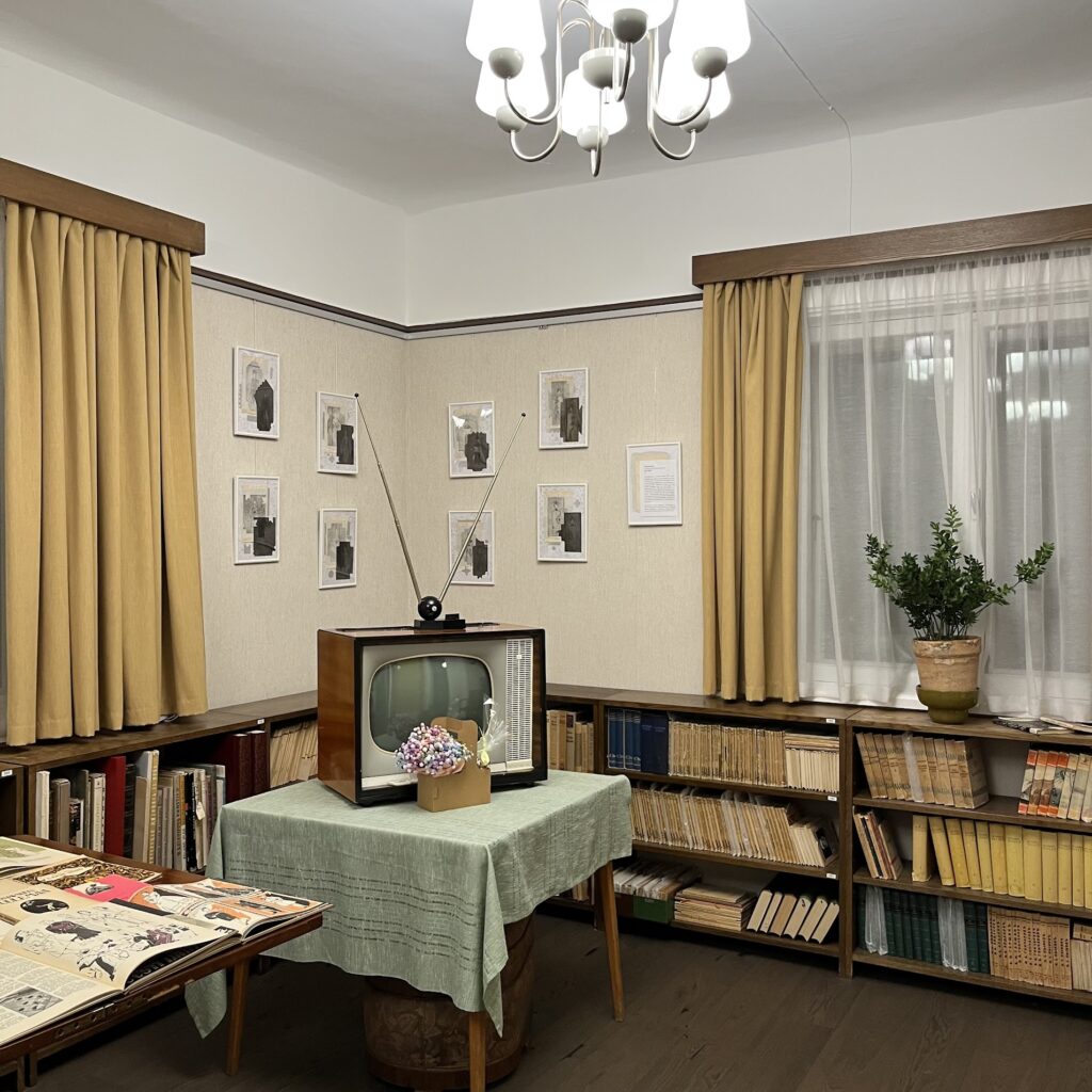 Eesti Moekunstnike Ühenduse näituse avamine. Foto: Kerttu Siplane.